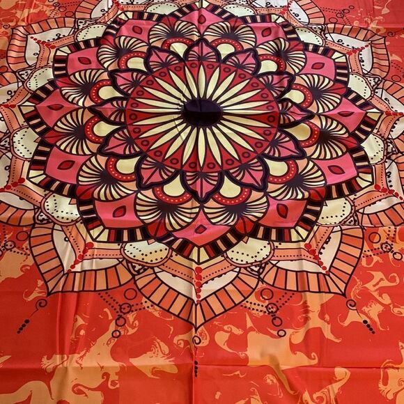 Kaleidoscope wall art. Tapestry - Picture 2 of 4